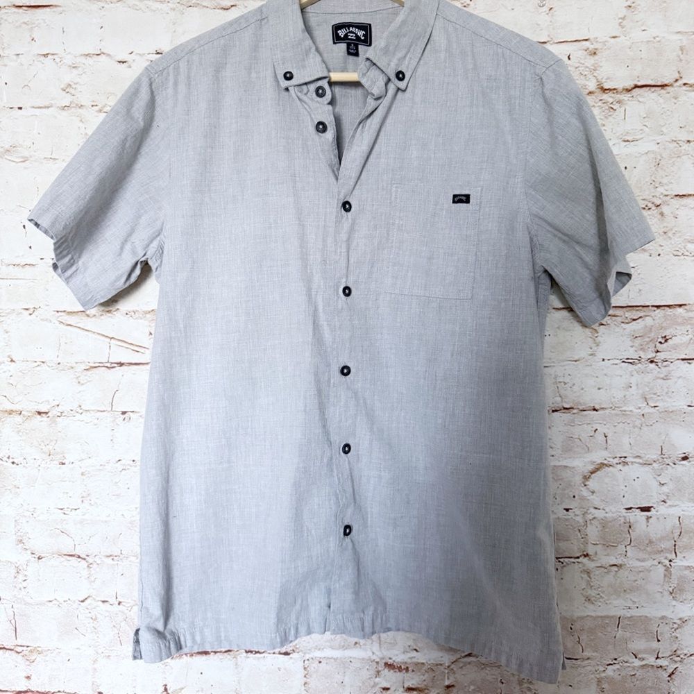 Billabong button down shirt Short sleeve